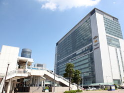 新横浜駅