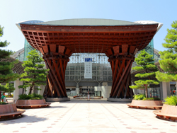 金沢駅
