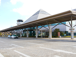 松本空港