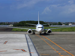 松山空港