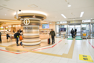 鹿児島空港の内観写真