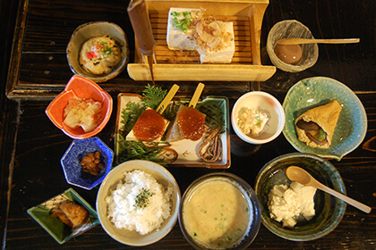 とうふ定食