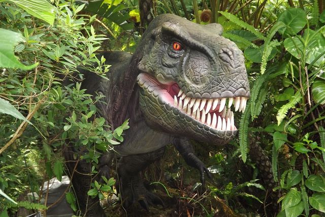 山原森林中出現恐龍！御菓子御殿名護店「山原亞熱帶之森」全新改