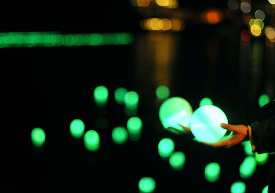 「阿寒湖綠球藻夏希燈」活動，為道東阿寒湖的夏夜染上夢幻色彩