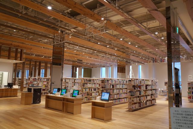 當代藝文之旅 富山玻璃美術館、圖書館路線探訪