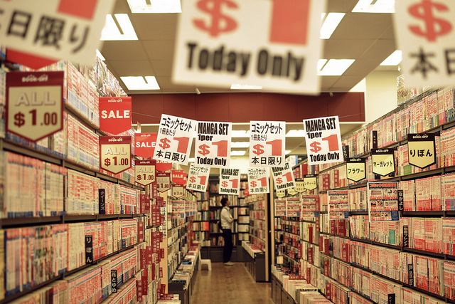 那霸機場周邊比你想像的有趣！來去沖繩二手店、古著店尋寶！