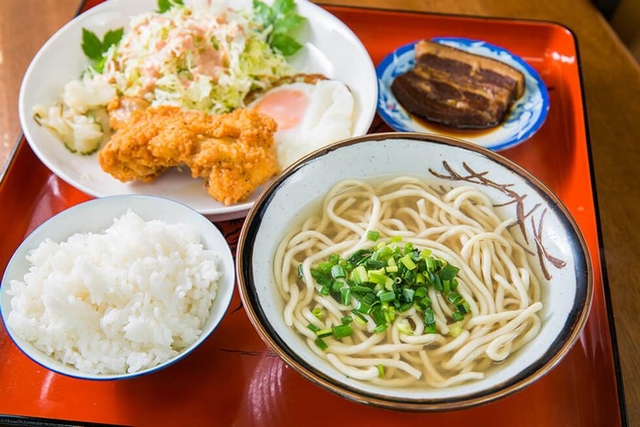 沖繩恩納村周邊午餐資訊在這裡！沖繩料理店4大推薦