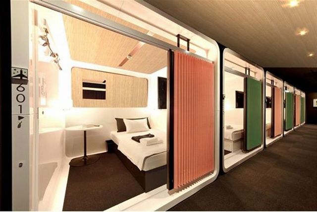 北海道「FIRST CABIN」